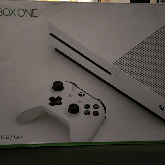 XBOX ONE 360 White